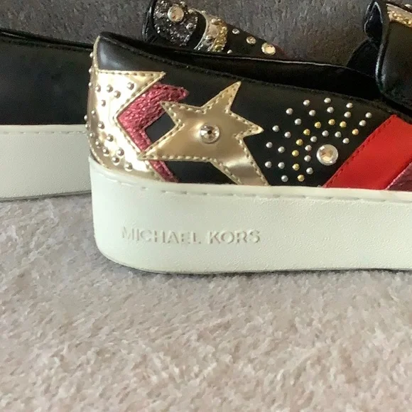 MICHAEL Michael Kors Black, Red & Gold Star-Accent Slip-On Sneakers - Picture 8 of 11
